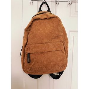 Medium Backpack - Corduroy